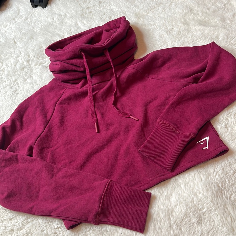 Gymshark high neck crop top - SIZE: XS